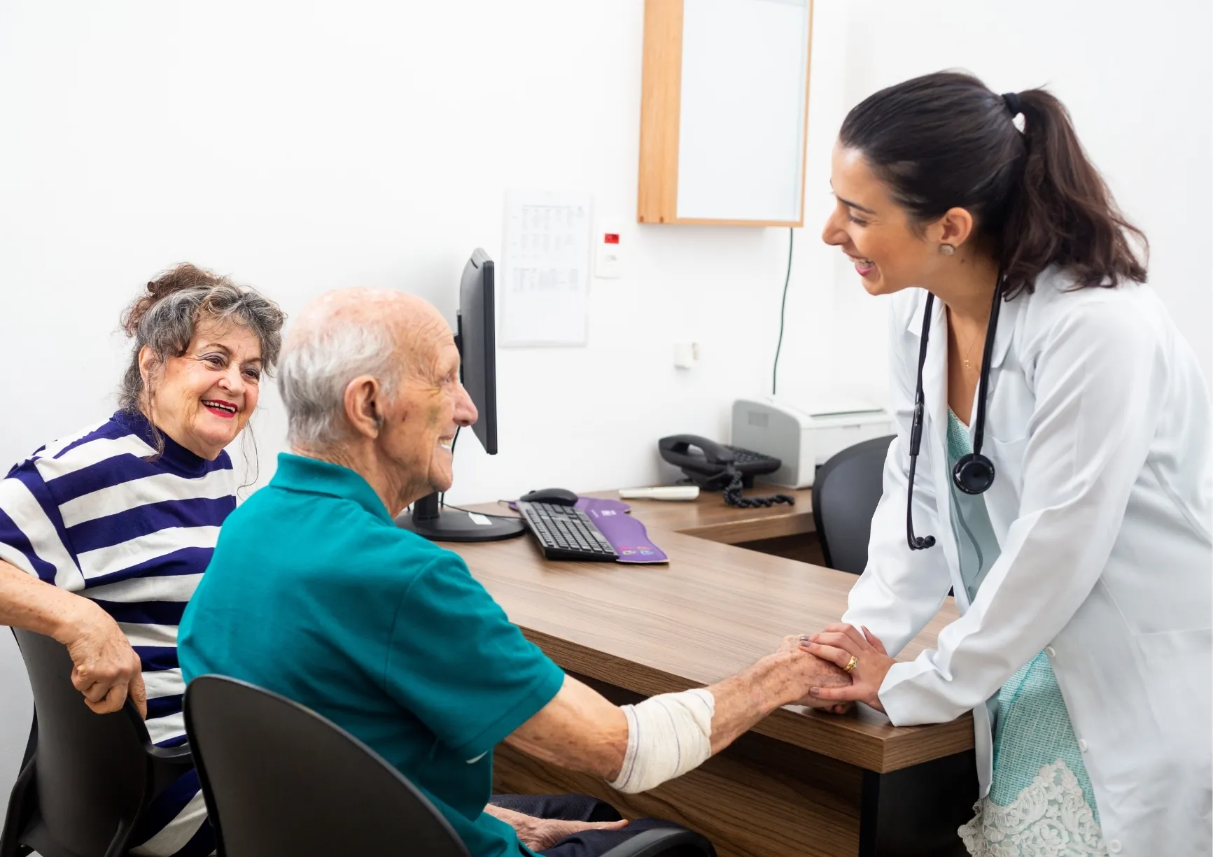 Atendimento geriátrico na Mais 60 Saúde